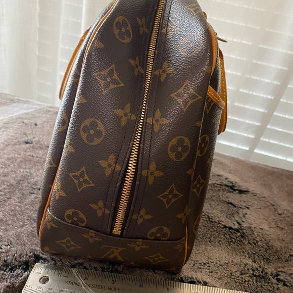 Louis Vuitton Vintage Monogram Deauville Bag - Picture 7 of 15